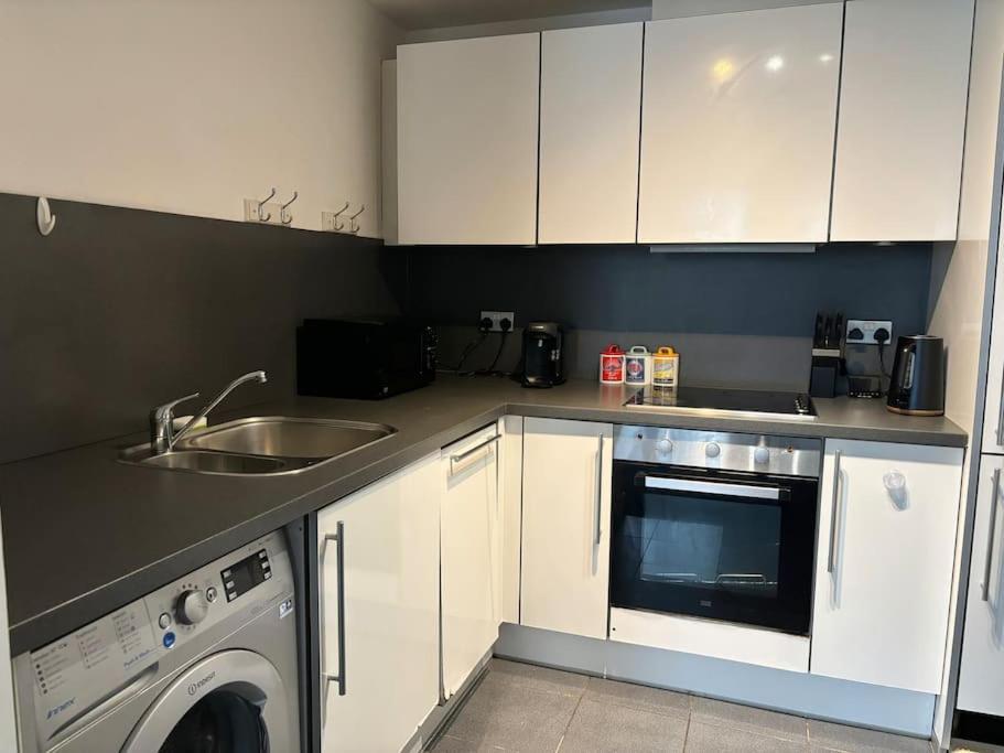 Luxury Apartment In The Heart Of Birmingham City! Exterior foto